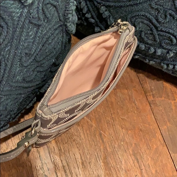 Coach Grey wristlet - new, no tag - Picture 4 of 4